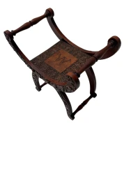 Art Nouveau Walnut Savonarola Hand-Carved Stool, 1900s